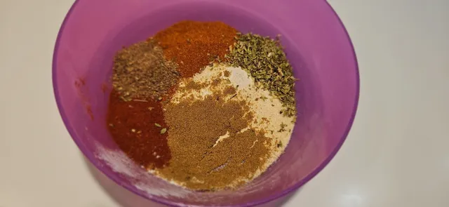 Bland krydderet klart før du begynner, så går resten raskt.