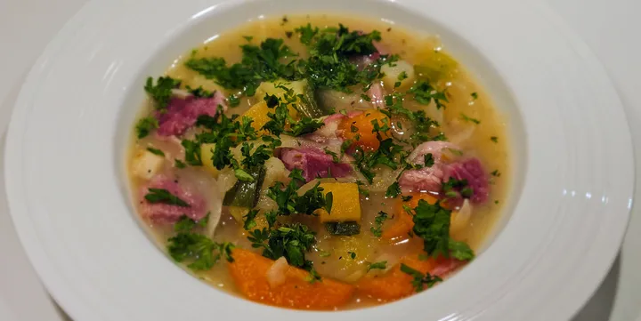 Lapskaus med svineknoke